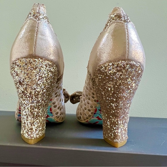 Irregular Choice Curtain Call Gold - Picture 8 of 13